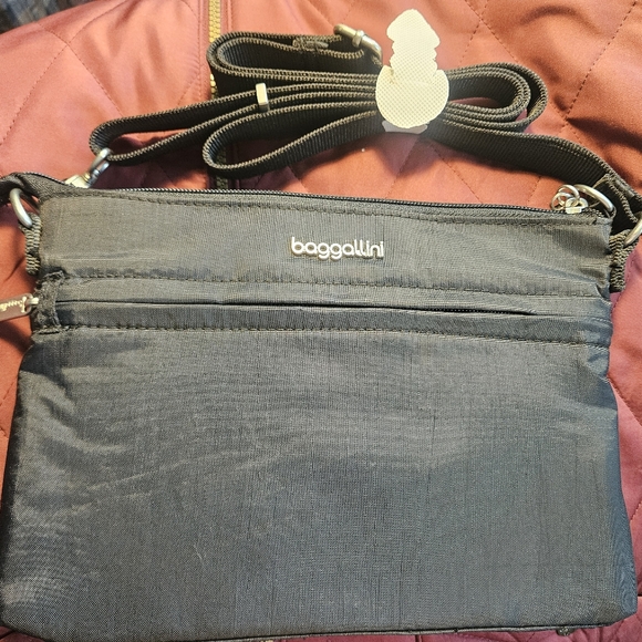 Baggallini Anti-Theft Memento Crossbody Bag | Black | NEW With Tags | Travel RFI - Picture 8 of 8